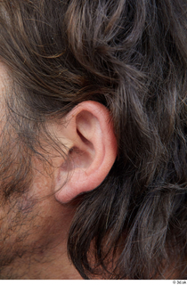 Street  698 ear 0001.jpg